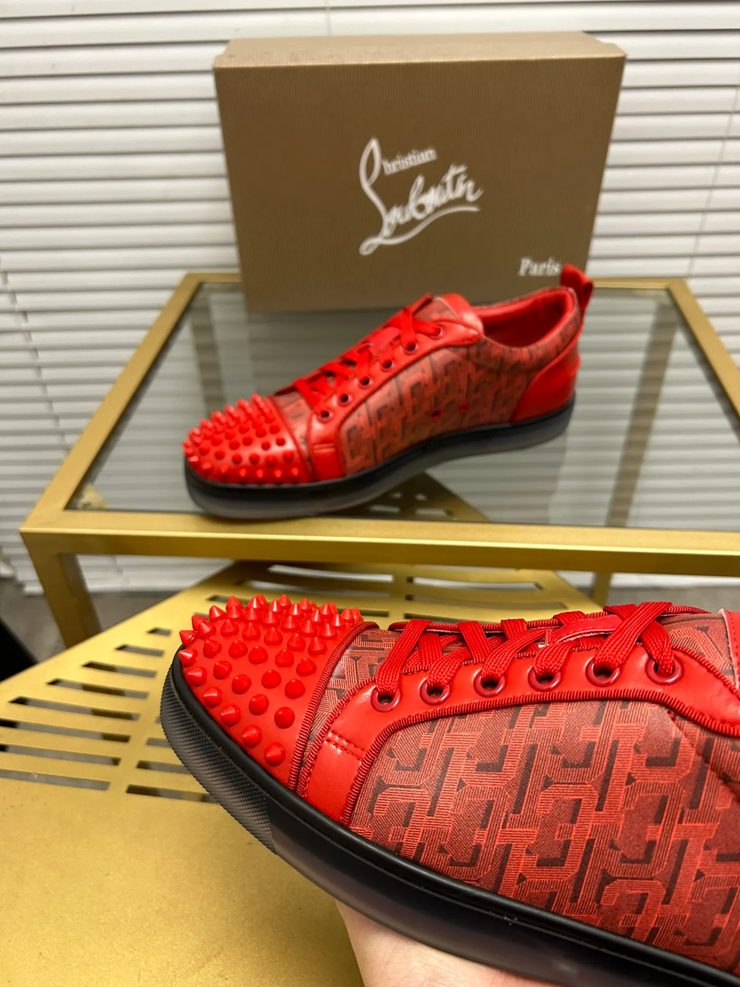 (Customized model) Ex-factory price is 500. christian louboutin (CL red sole shoes) counter series, casual sneakers for couples 📢 📢 📢 Exclusive hot style release 🎈🎈💪 Movable latex feet 👻 Finished outsole line [Proud] 😝Female 35-40# Male 38#-46, global supply😝 [Top version]: Original imported genuine leather upper, top original leather lining, original molded TPU outsole, original 1:1 detail processing, original shoe last,